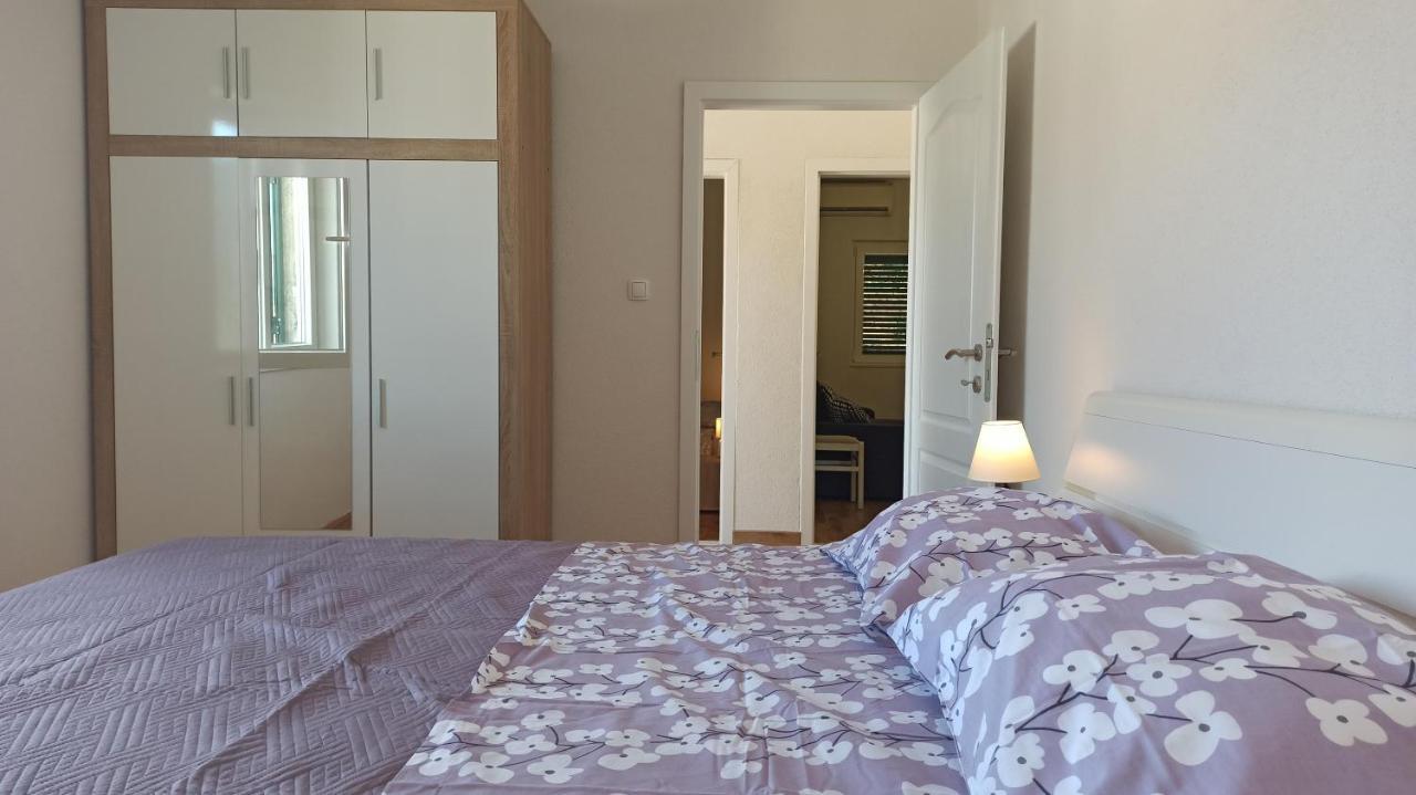 Apartments Zuzul - Трогир Экстерьер фото